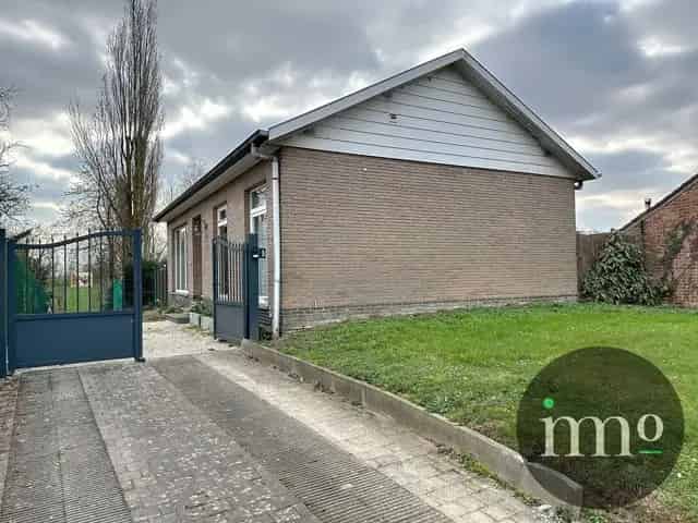 Bungalow te koop in Sint-Kwintens-Lennik
