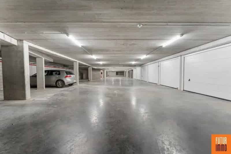 Ondergrondse garagebox in nieuwbouwresidentie