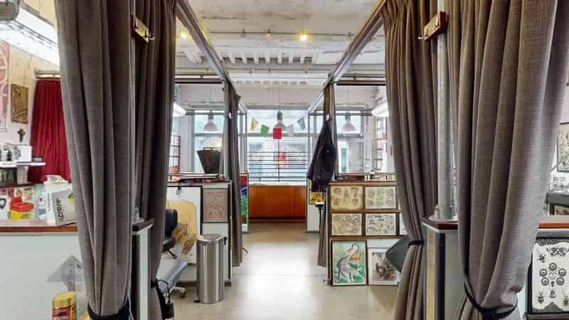 ANTWERPEN - winkelpand op toplocatie