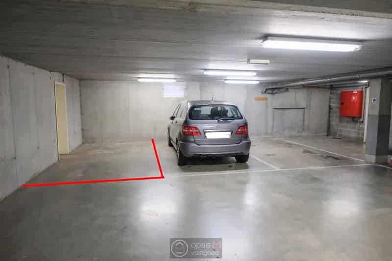 Parkeerplaats vlakbij markt van Borgloon
