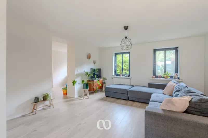 Prachtig gelegen woning in het centrum van Mullem