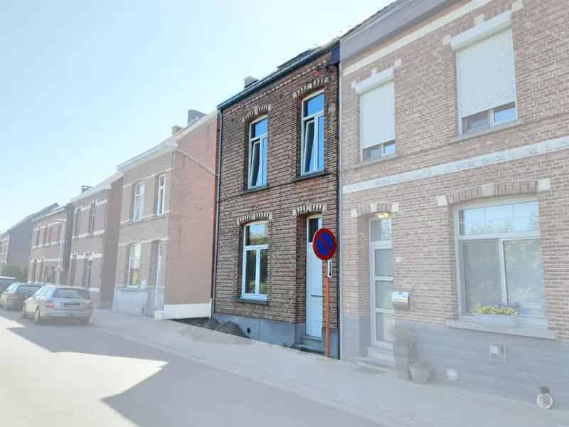 Af te werken woning in centrum Nijlen