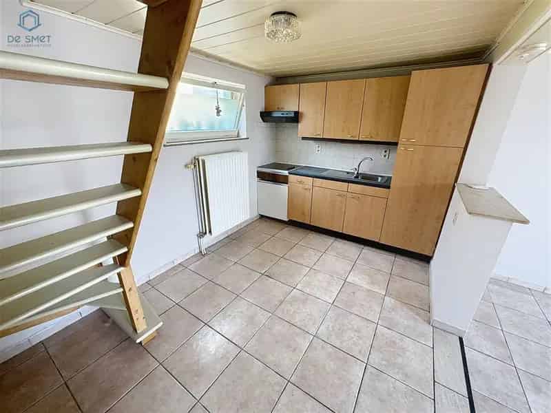 Huis te koop Overboelare: Charmante woning met tuin en berging