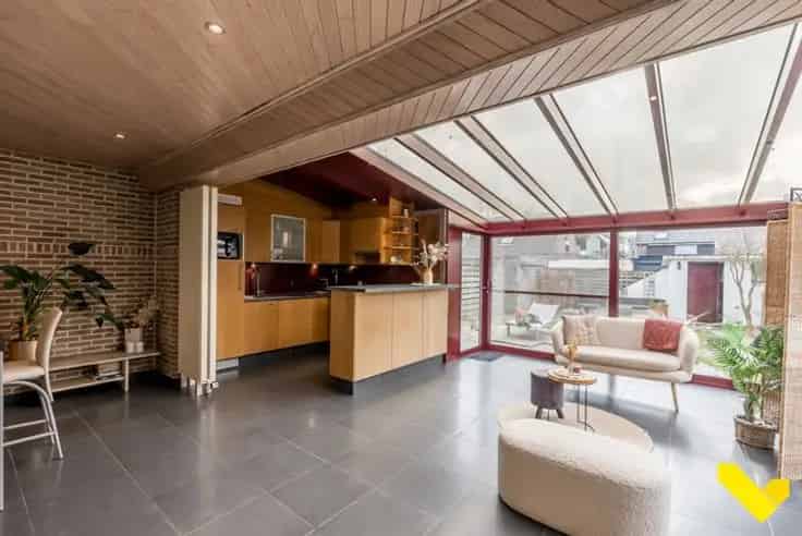 Huis Te Koop Rustige Straat Veranda 3 slaapkamers Garage