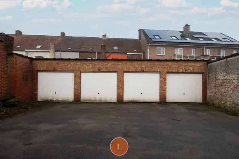 4 garages te koop in Menen