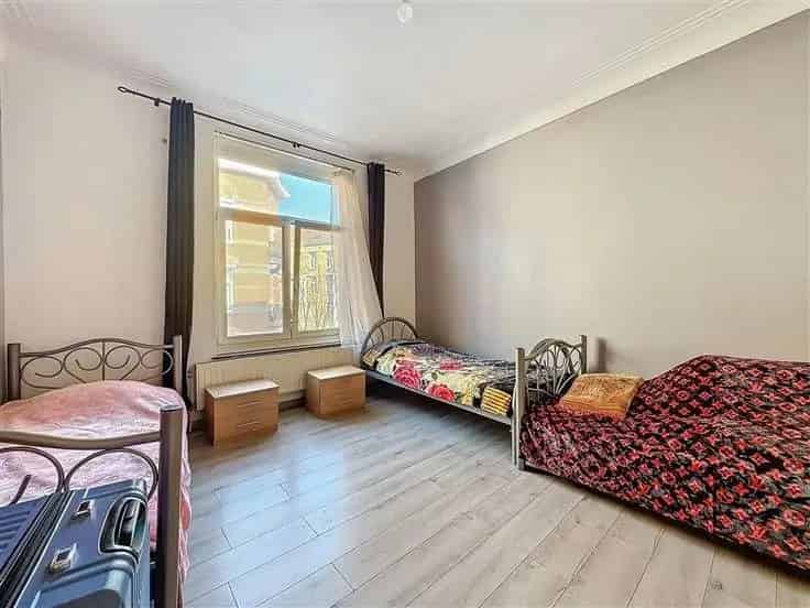 Studio Te Koop