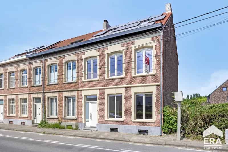 Gerenoveerde Herenwoning te Koop Hoegaarden 5 Slaapkamers