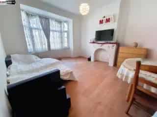 Appartement te koop Schaarbeek 100m2 te renoveren
