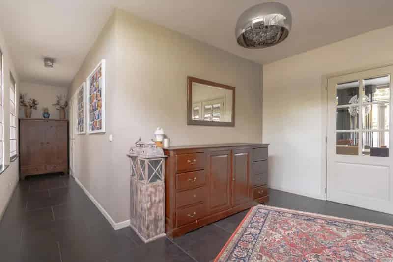 Landelijk Wonen in Wuustwezel: Ruime Villa met Sauna en Jacuzzi