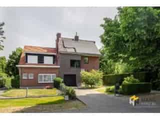 Huis te koop Kapellen 5 slaapkamers grote tuin