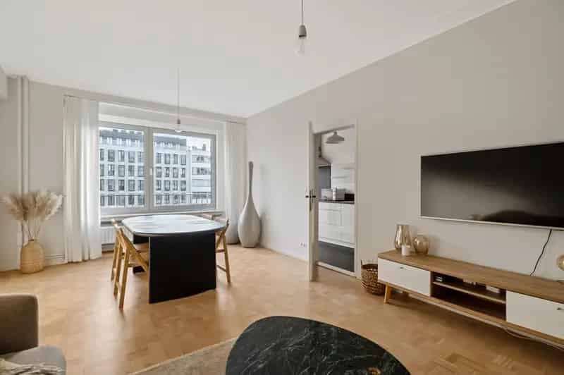 Appartement te Koop Operaplein Antwerpen
