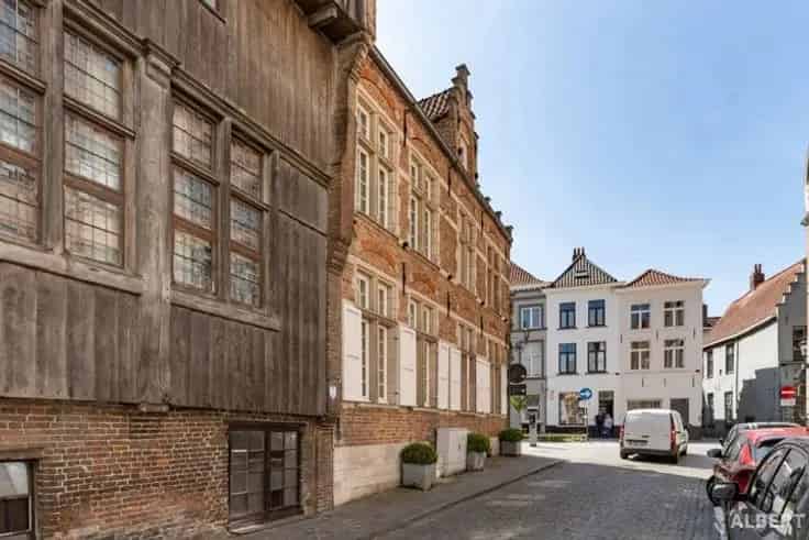 Herenhuis Te Koop