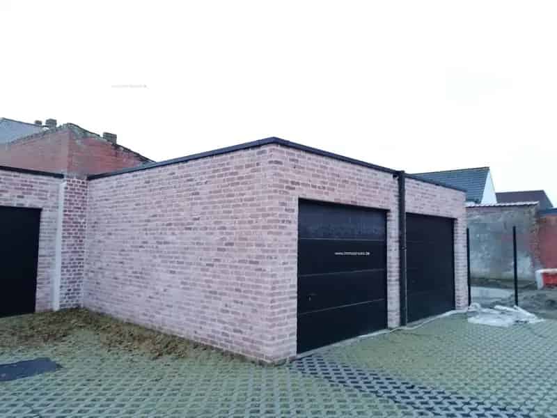 Nieuwbouw garage te koop in Sint-Andries