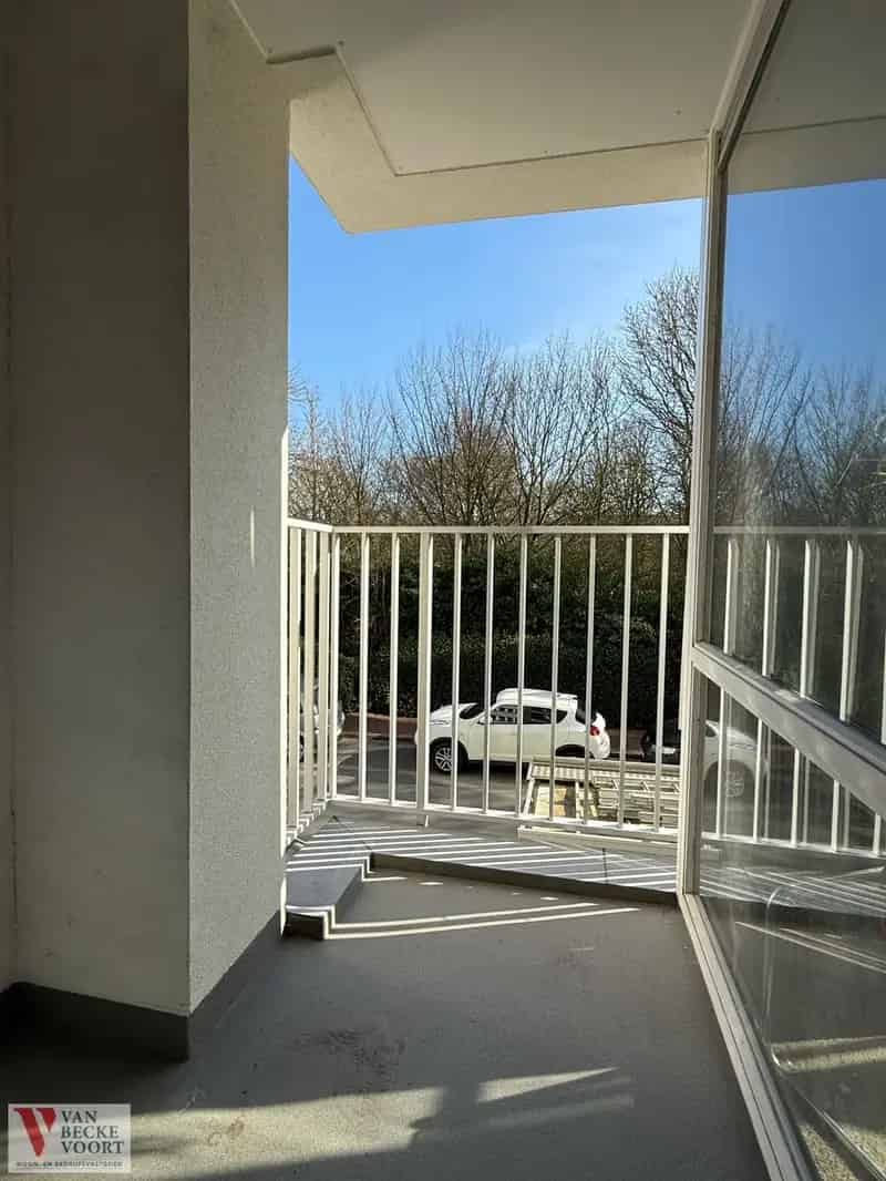 Ruim appartement met parkzicht