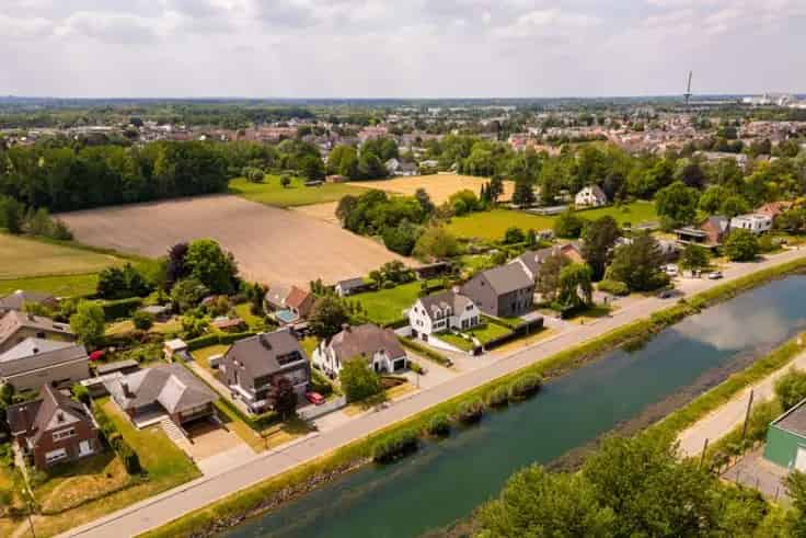 Huis Te Koop Leuvense Vaart: Ruime Villa met 6 slaapkamers