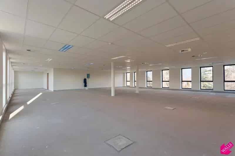 Kantoor met parking op de A12 - Boomsesteenweg 135 8254589