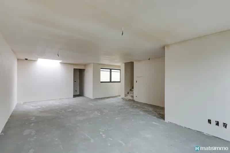 Nieuwbouw Duplex Appartement te Huur - 2 slaapkamers - Garage - Terras