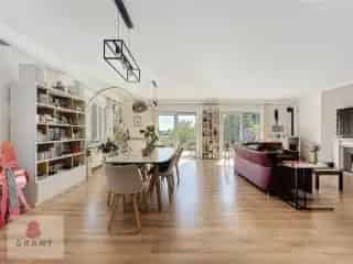 Huis te koop Laken 5 slaapkamers gerenoveerd 210m²