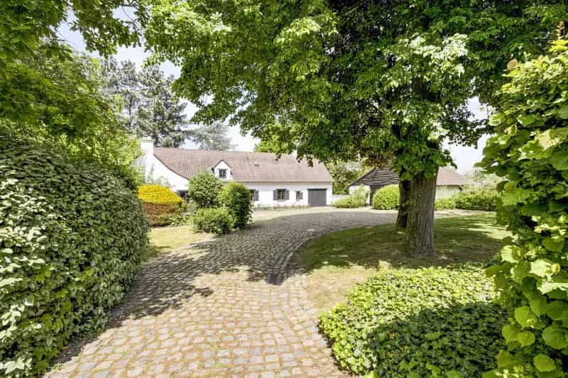 Landhuis te koop Bertem 7 slaapkamers tuin bijgebouw