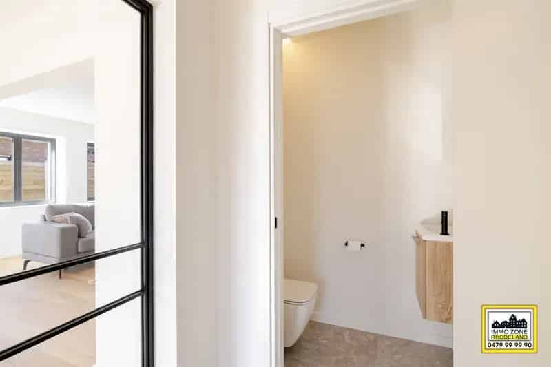 Uiterst luxueuze woning met 3 slpks, 2 bdks en mooie tuin