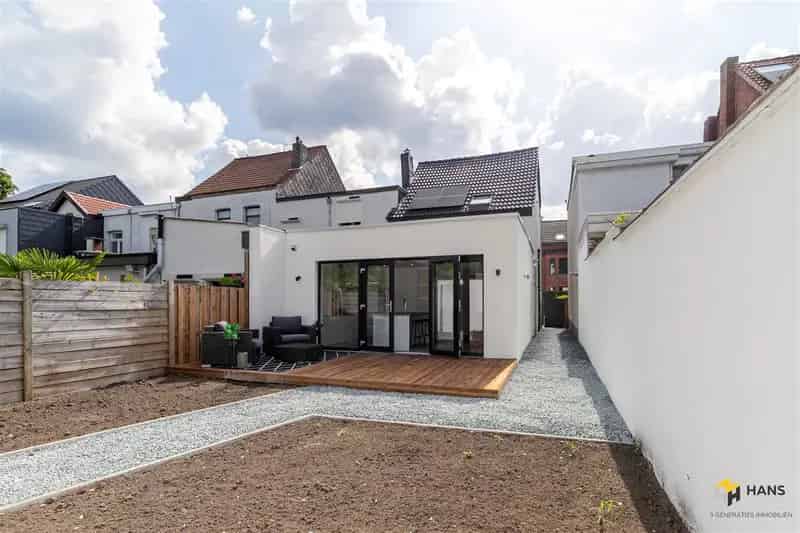 Gerenoveerde woning te huur Kapellen 3 slaapkamers