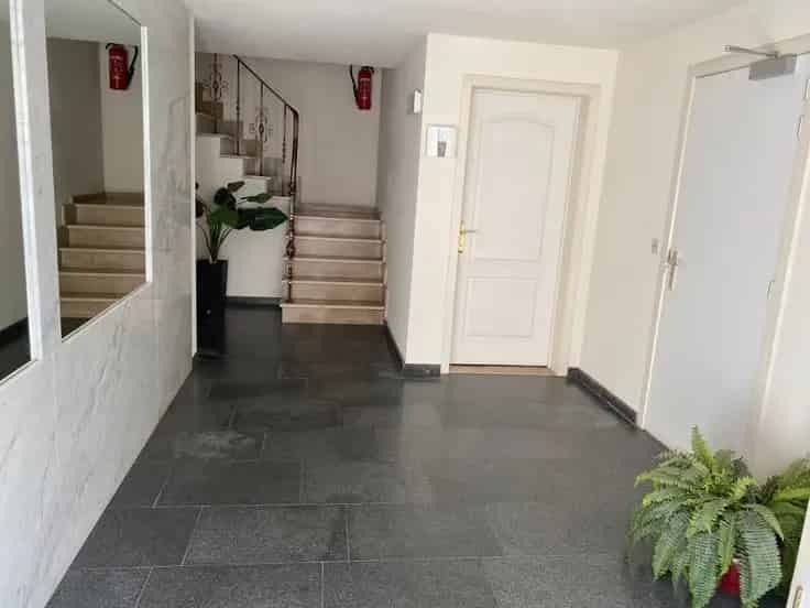 Duplex Te Koop