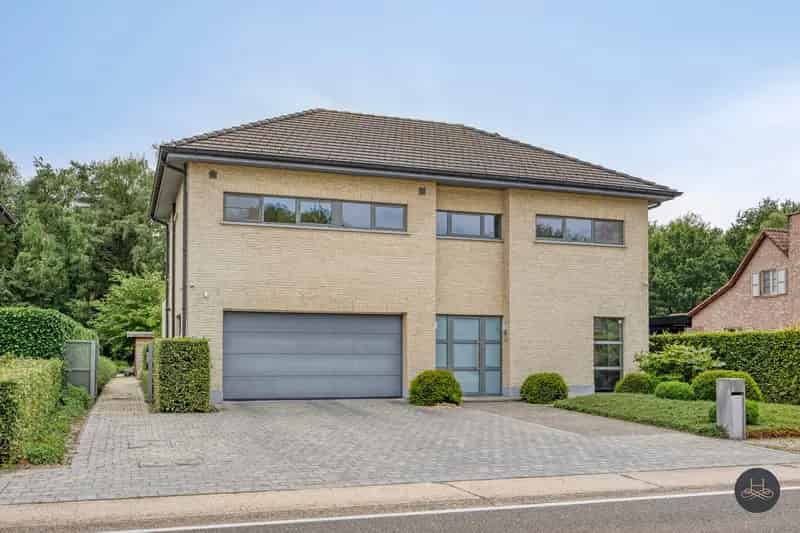 Instapklare villa op centrale locatie
