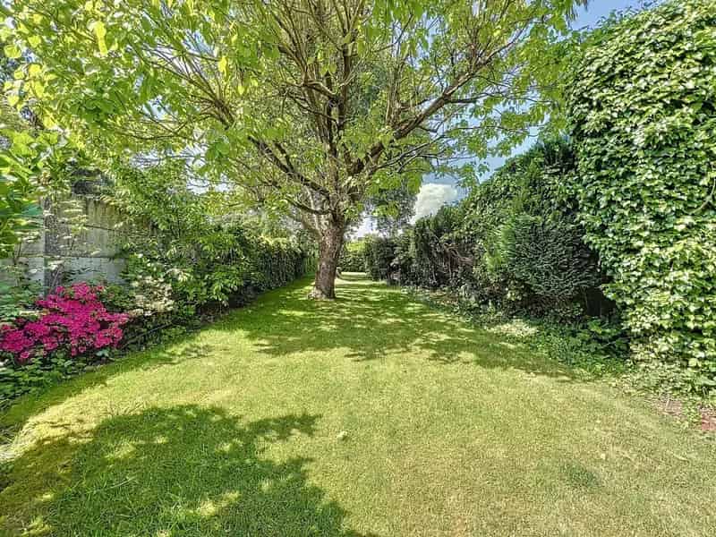 Huis te huur te renoveren Gavere grote tuin 181m²