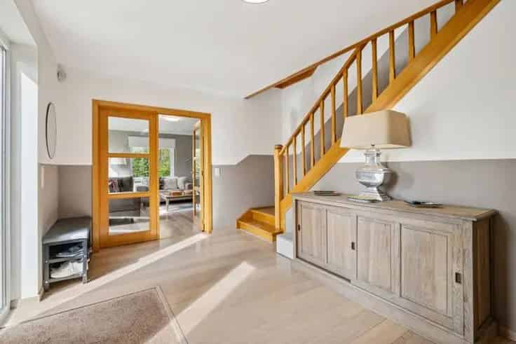 Villa te Koop: Ruime Familievilla 418m² met Garage