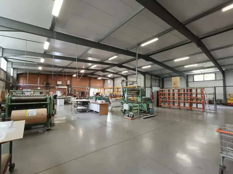 Bedrijfsgebouw te huur in Lier