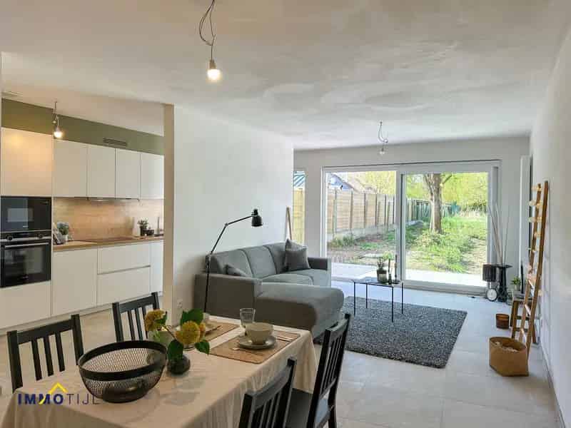 Nieuwbouwwoning te koop (6% BTW mogelijk) te Erembodegem!