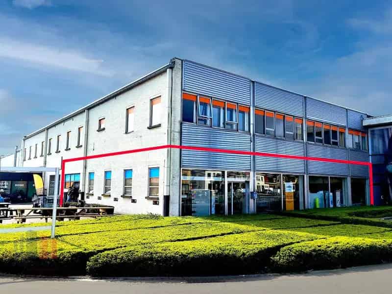 Handelspand te huur in Unit 15 Brugge