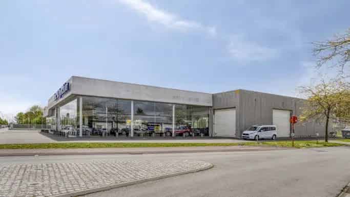 Handelspand met magazijn te koop in Westlaan 261-263, Roeselare - Dewaele