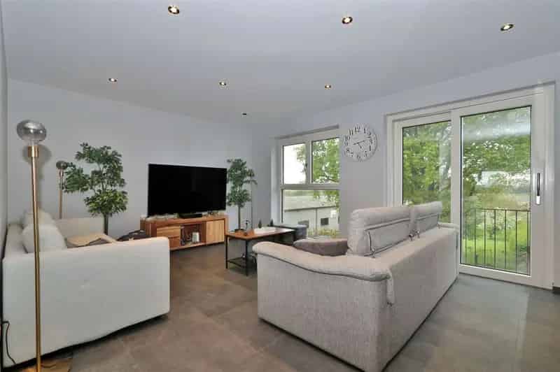 Ruime woning met 3 slaapkamers + tuin