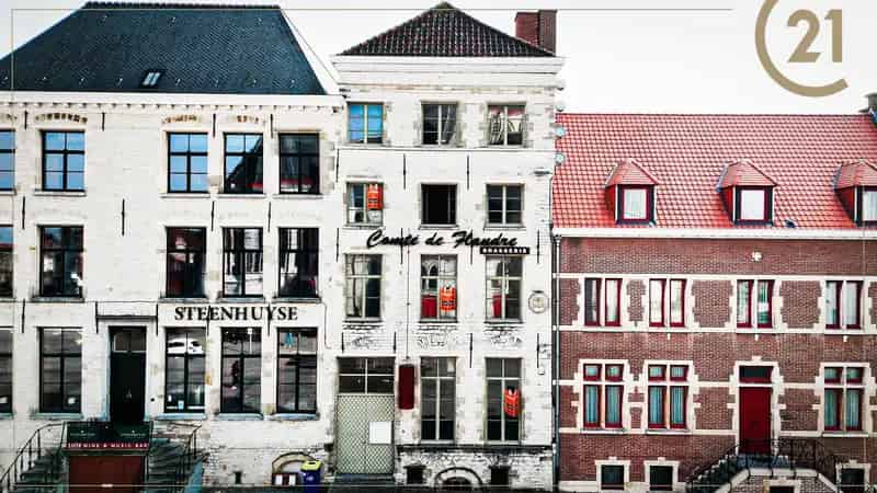 Historisch handelspand op de markt te Oudenaarde