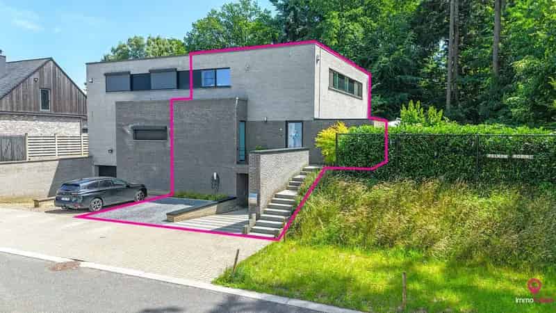 Ruime nieuwbouwwoning met 3 splks centrale ligging in Zolder centrum!