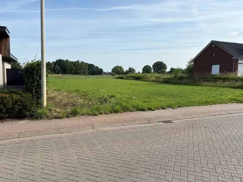 Bouwgrond voor Open Bebouwing ( 848 m²)