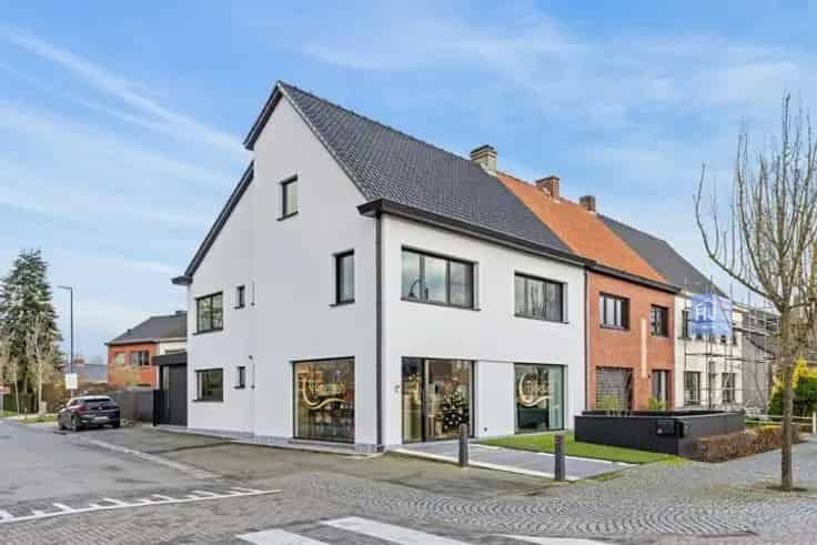 Huis Te Koop