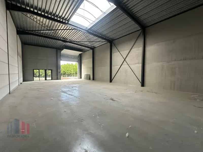 Nieuwbouw bedrijfsgebouw te koop in Bedrijvenpark Industrielaan Moorslede Moorslede
