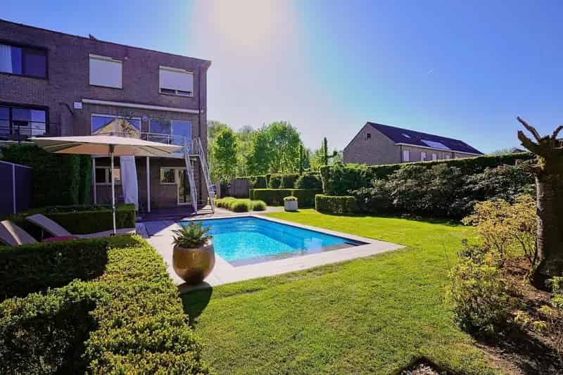 Huis te koop