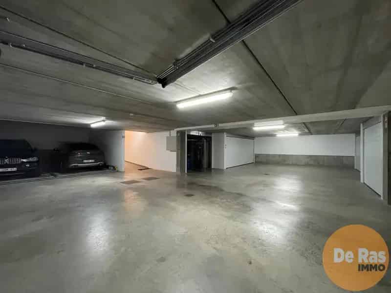 WAREGEM - Verhuurde opbrengsteigendom op commerciële ligging