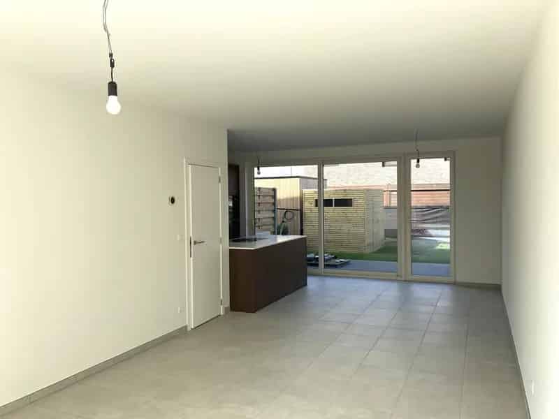BEN-woning met 4 slaapkamers, terras en tuin
