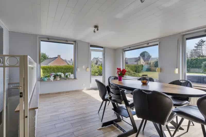 Instapklare bel-etage woning met 3 slaapkamers