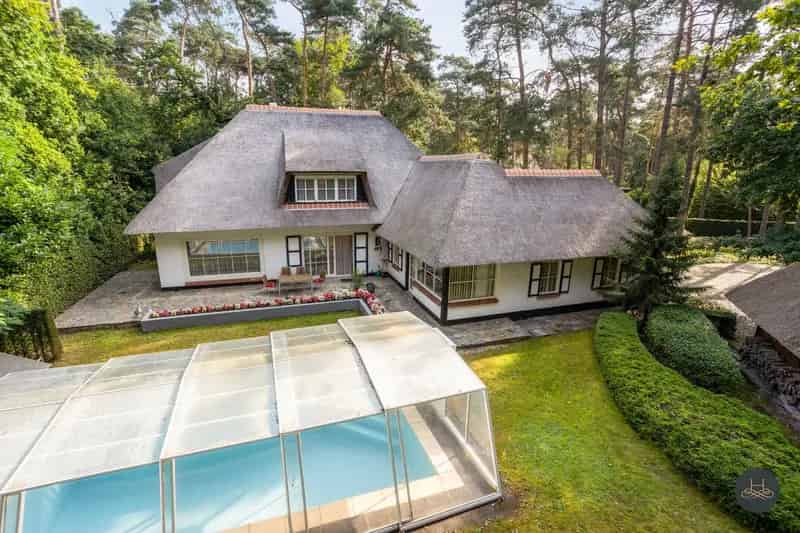 Charmante villa op ruim perceel