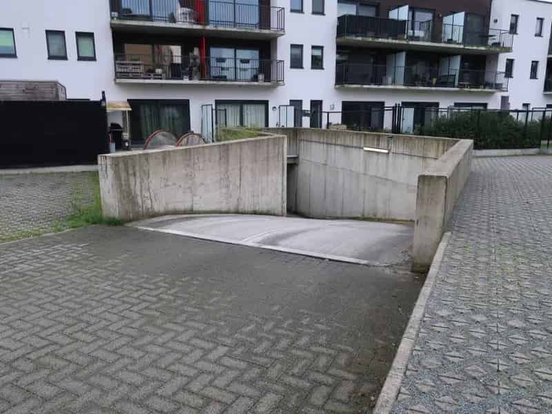 Garage te koop