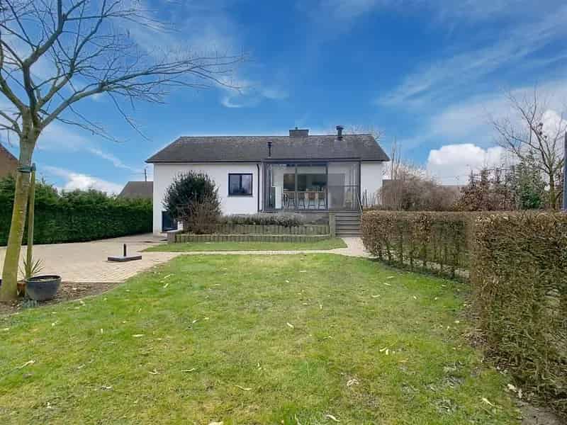 Gerenoveerde woning, 3 slpks, tuin, bijgebouw,15a 96ca
