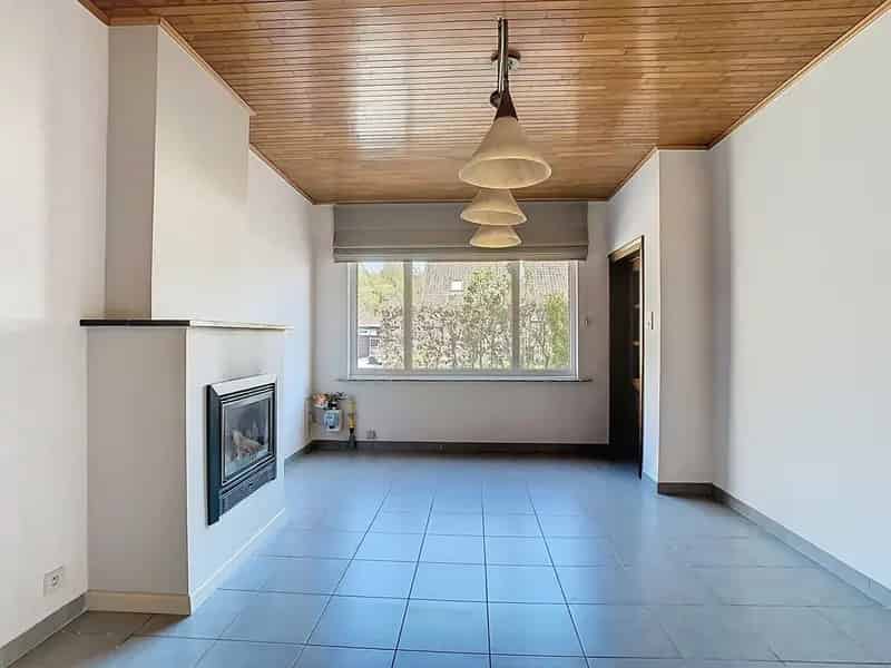 Rustig gelegen, charmante én instapklare woning met 2 SLPK!
