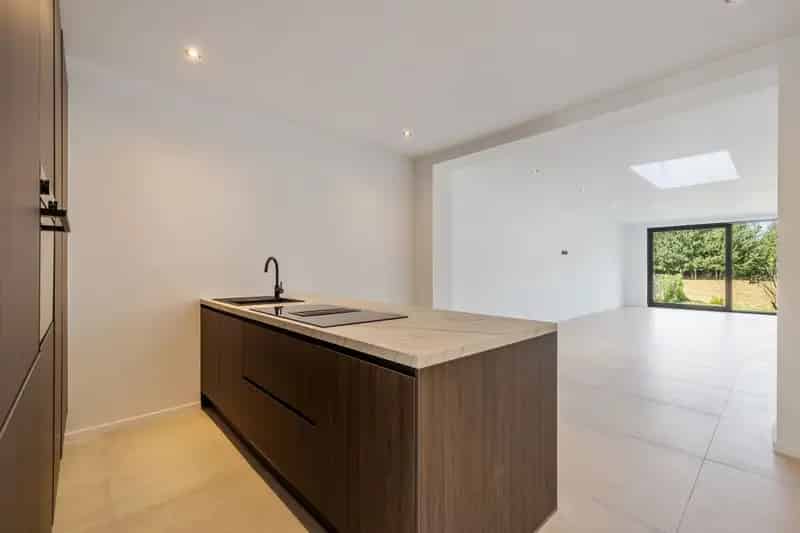 Luxueus, gerenoveerde woning met EPC: A-label te Sint-Niklaas!