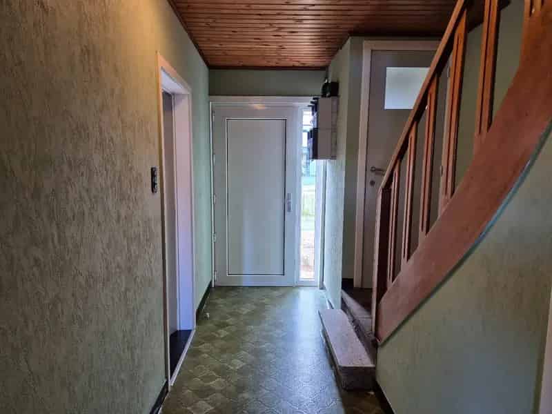 Te koop met BOD - te renoveren woning met 3 slaapkamers in Maasmechelen