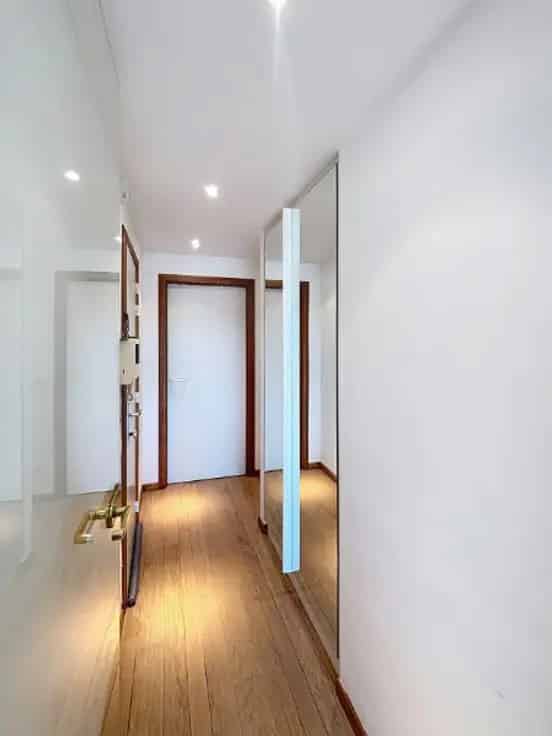 Appartement te Koop Waregem: Ruim 2 Slaapkamers Terras